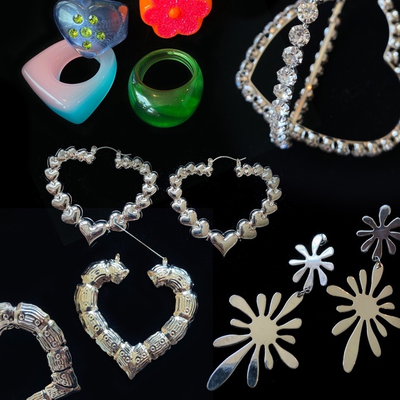 Jewelry - TREASURE BOX!!!